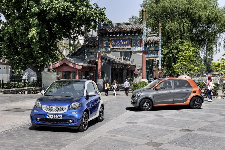  Smart ForFour 2014 года  (фото 8 из 35)